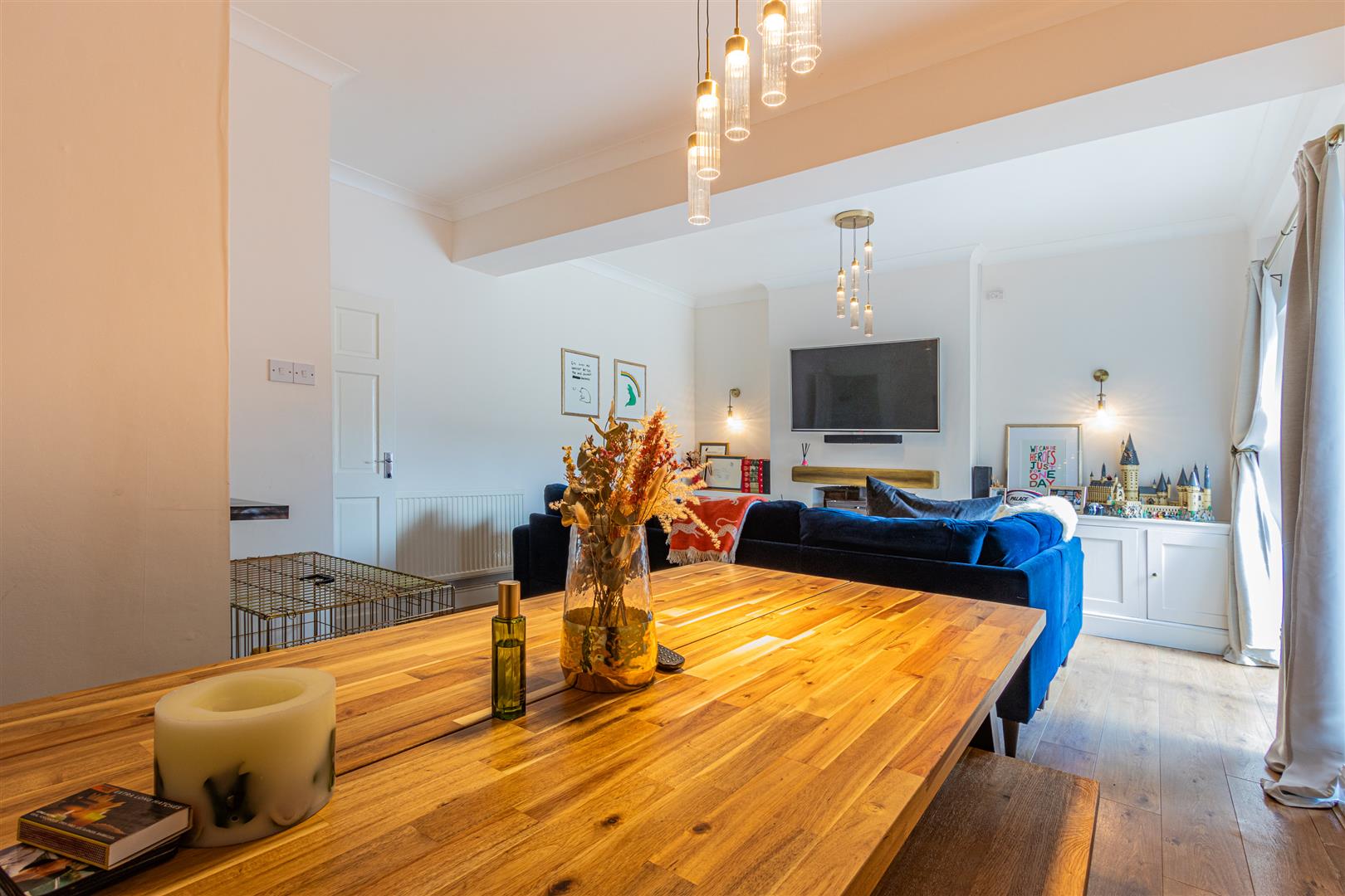 AMESBURY ROAD, PENYLAN, CARDIFF Jeffrey Ross Estate Agents